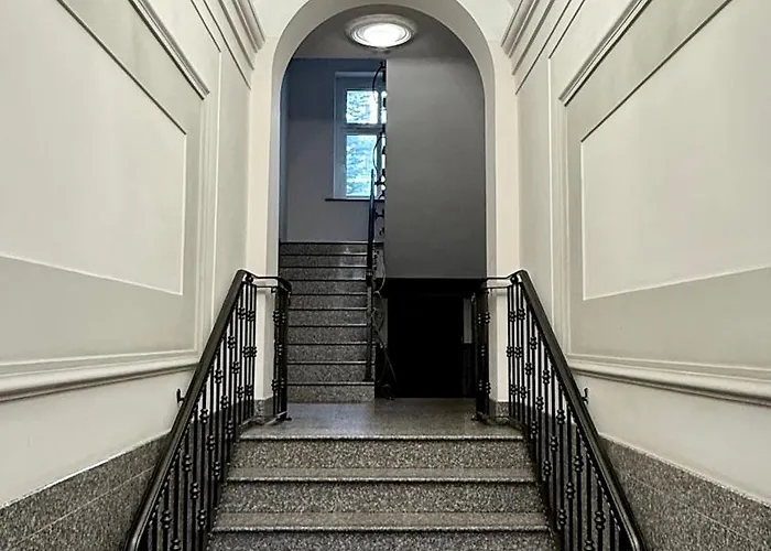 Beautiful - Waly Chrobrego שצ'צ'ין